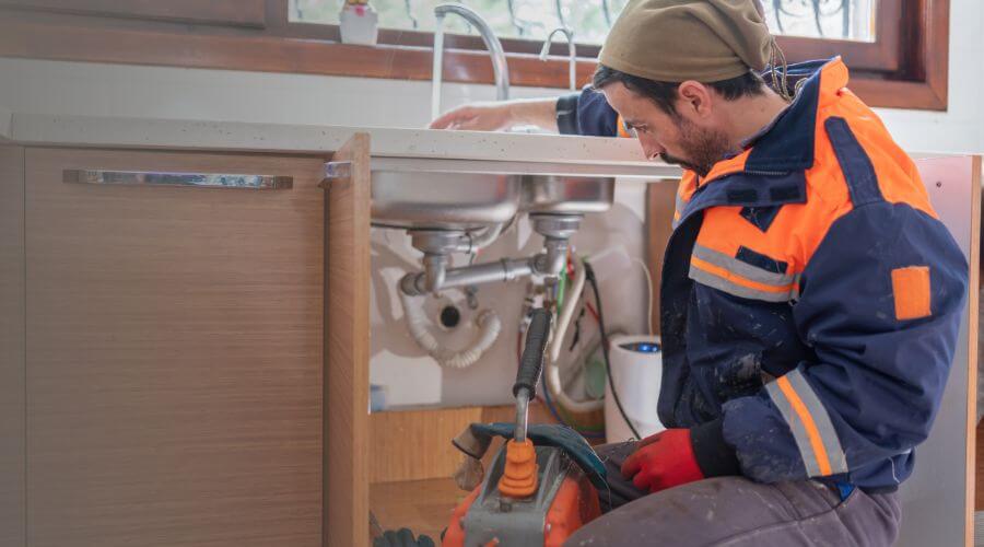 Professional emergency plumbing in River, KY